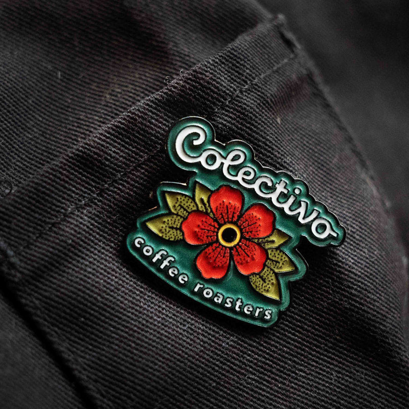 Colectivo Floral Pin